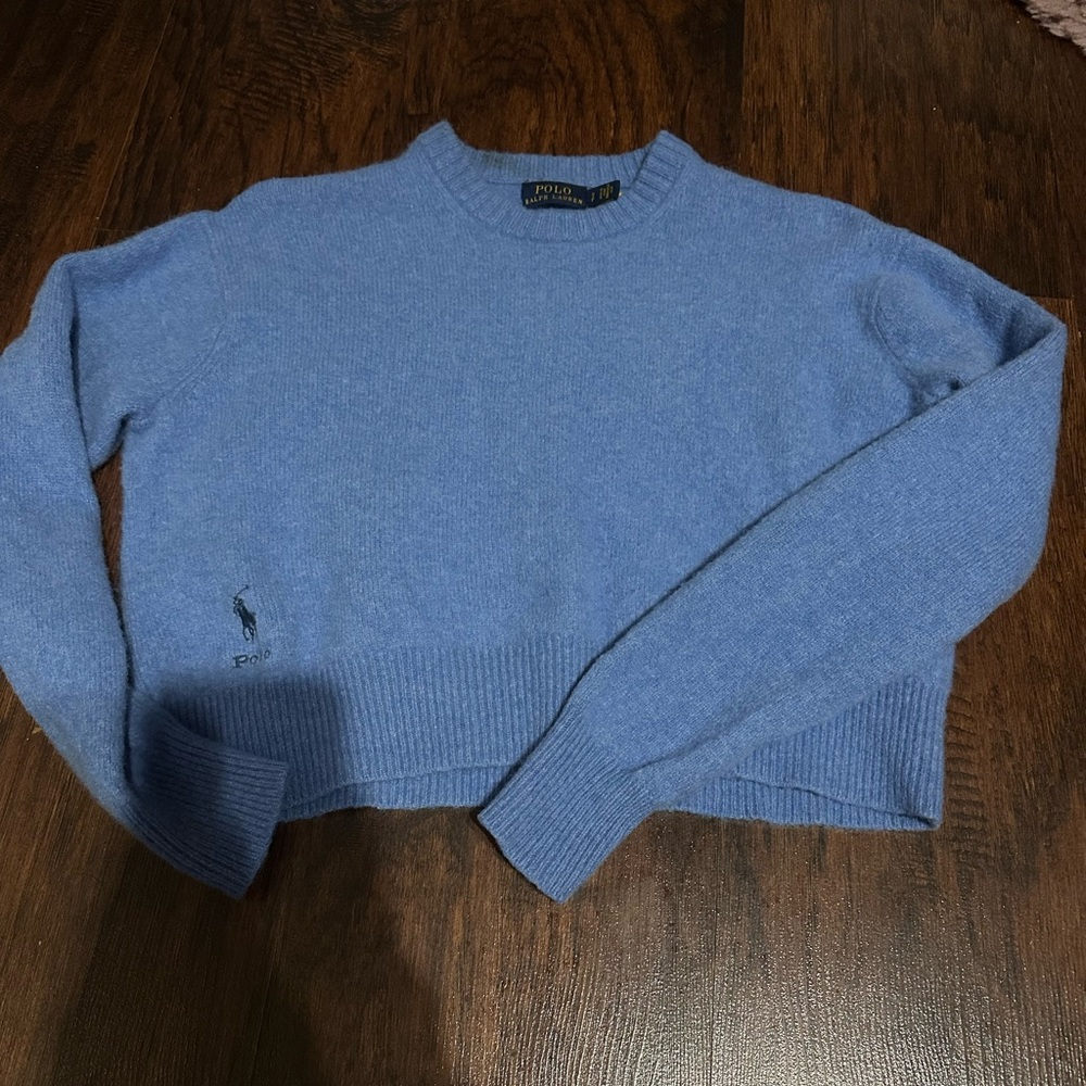 Cropped sweater